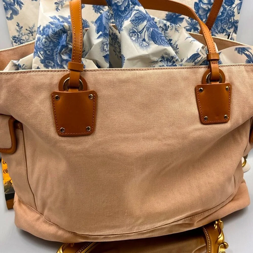 🆕 CHLOE 🧿 BNWOT Baby Canvas Changing Bag, Pink - AUTHENTICATED